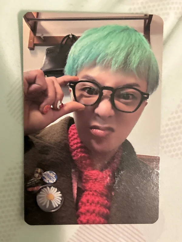 G-DRAGON 2025 WORLD TOUR [bermensch] PHOTOCARD PACK