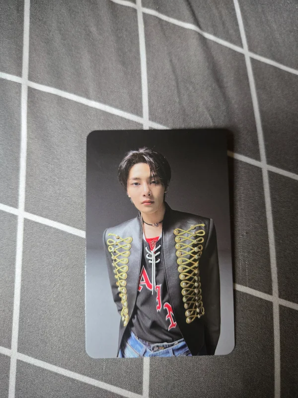 Stray Kids I.N '-STAR POSTCARD VER.' Photocard | Sold by