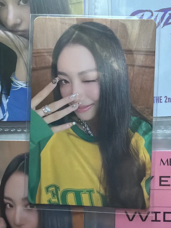 MY EYES OPEN VVIDE PHOTOBOOK ver. GRILL ver.