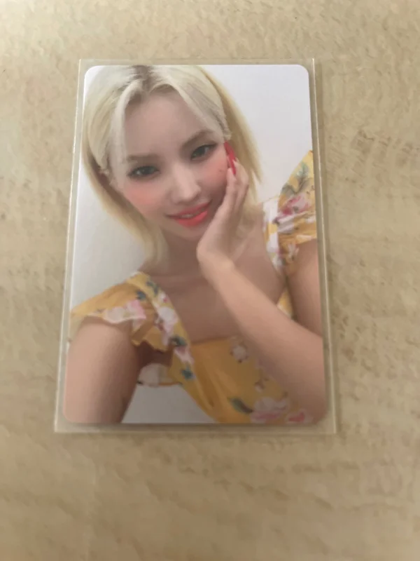 2023 SEASON'S GREETINGS WITHMUU