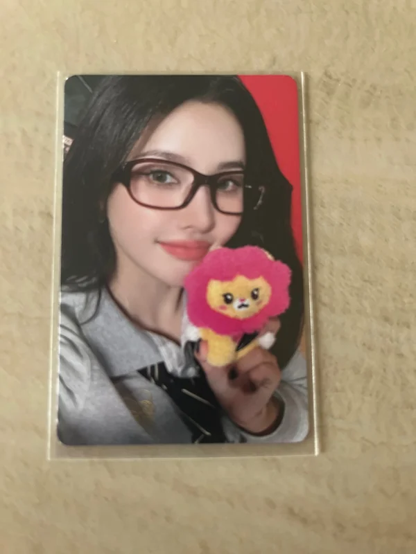 (G)I-DLE KLAXON POP-UP PLUSH
