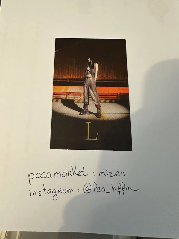 LALISA GOLD Ver. SPECIAL