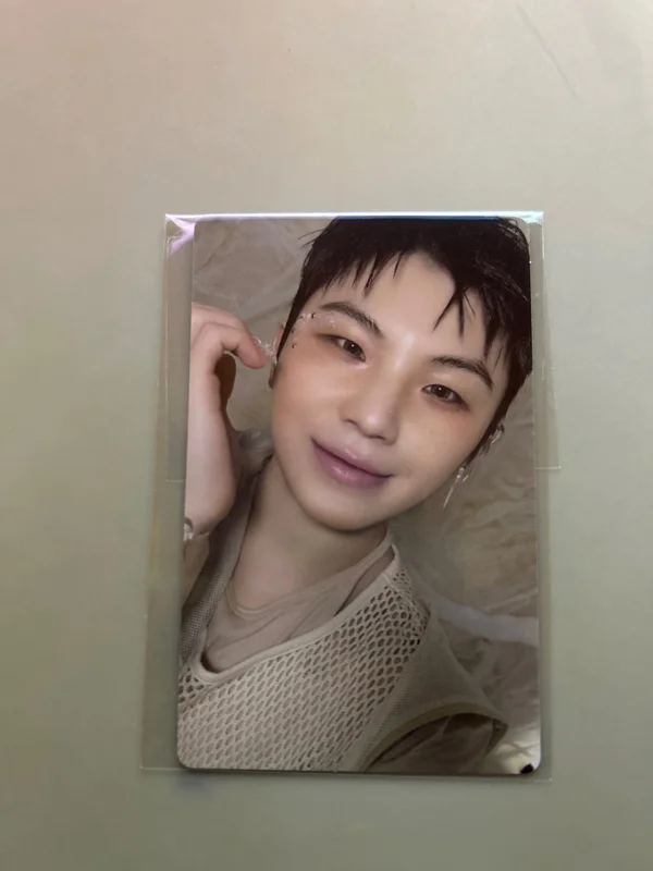 HAPPY BURSTDAY WEVERSE