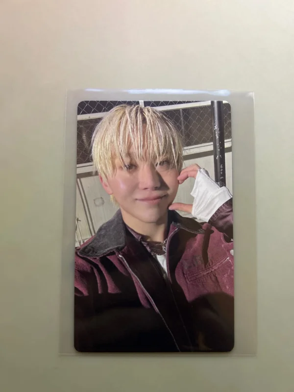 HAPPY BURSTDAY WEVERSE