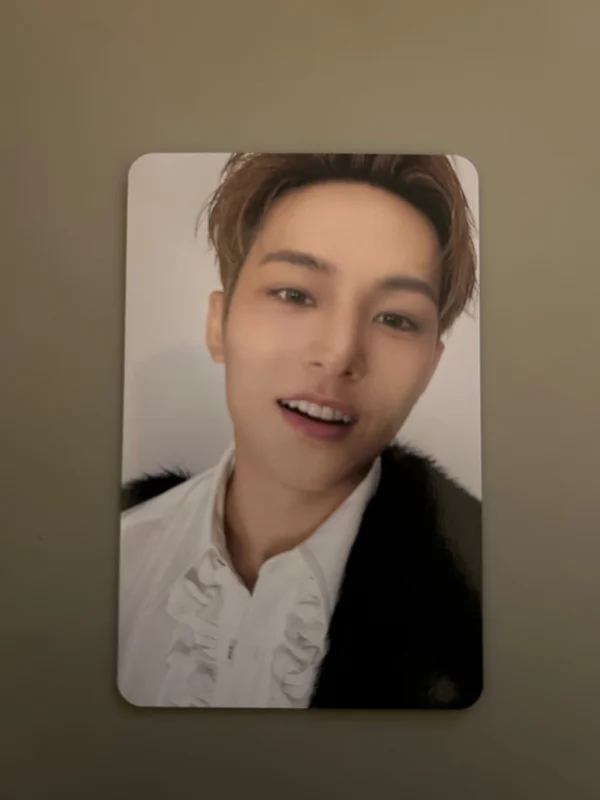 SEVENTEEN 2026 SEASON'S GREETINGS