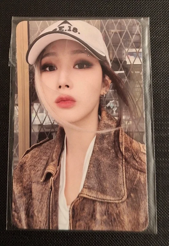 Giselle photocard My world