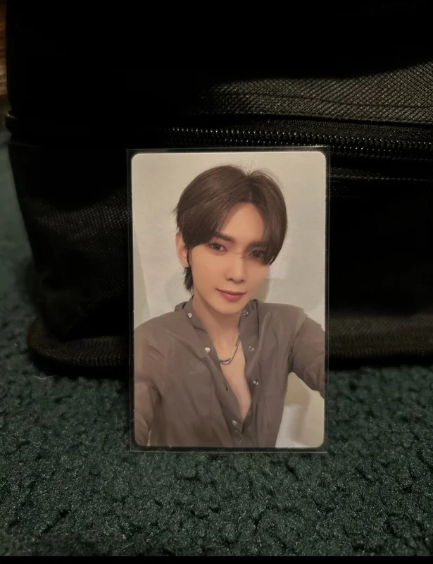 GOLDEN HOUR : Part.1 hello82