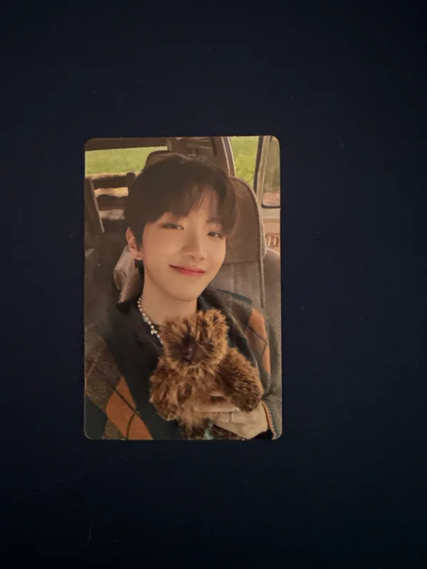 1st EP [WHY..] MOODY ver.