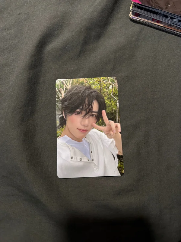 Starkissed WEVERSE JAPAN LUCKY DRAW