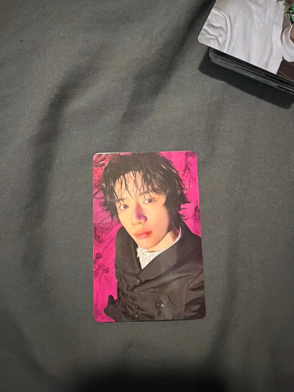 7TH YEAR: A Moment of Stillness in the Thorns Photocard Case Ver. ANXIETY Ver.