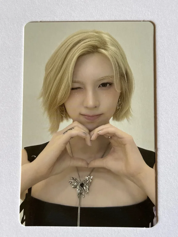 2025 Season's Greetings Fairy Girls APPLEMUSIC