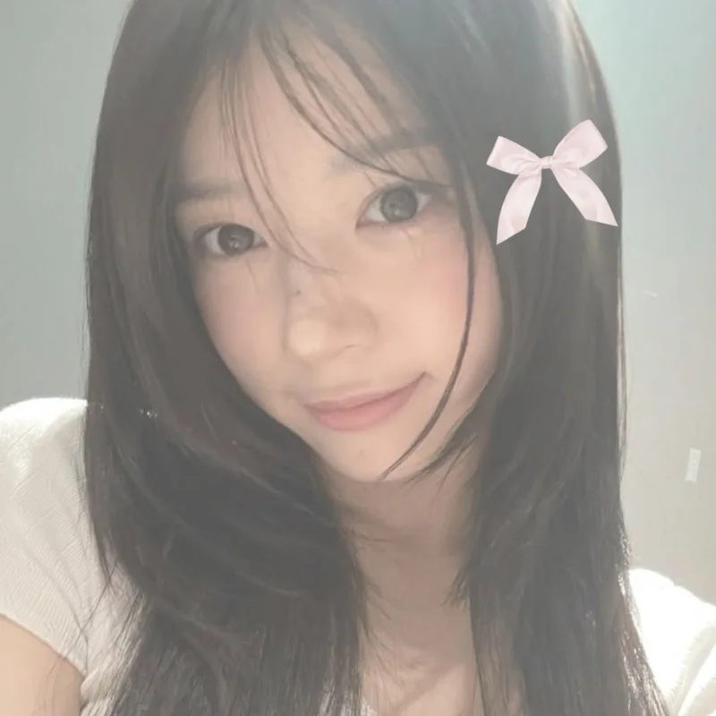 mokastrawbfield