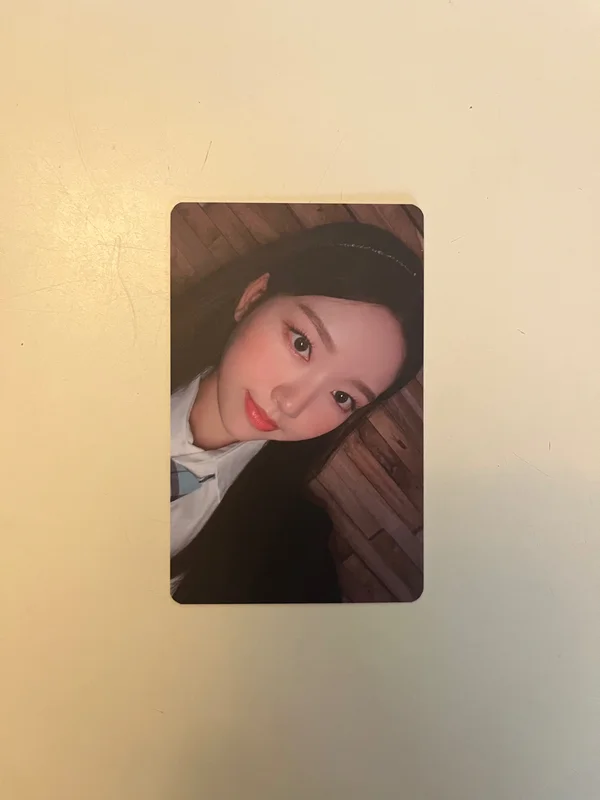 2022 LOONA 3RD SEASON'S GREETINGS