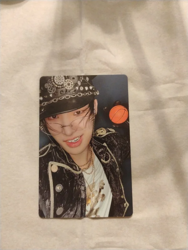 GOLDEN HOUR : Part.4 Walmart Exclusive