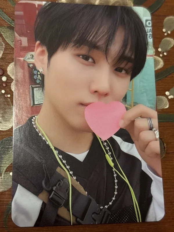 2026 SEASONS GREETINGS [SKATER BOYZ]