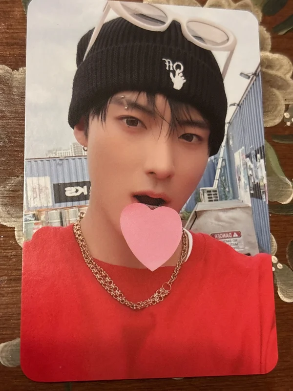 2026 SEASONS GREETINGS [SKATER BOYZ]