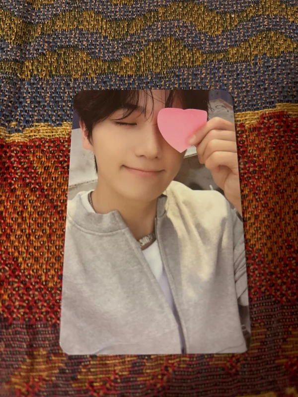 2026 SEASONS GREETINGS [SKATER BOYZ]