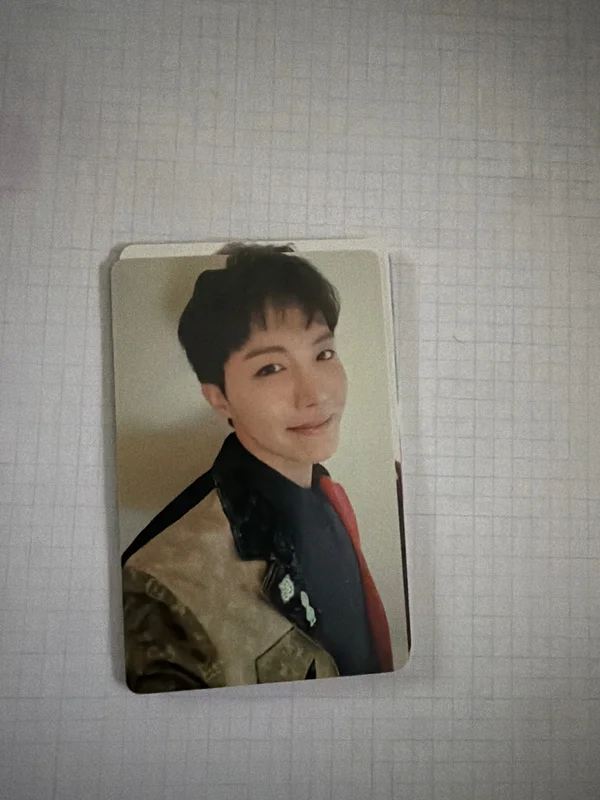 DICON PHOTOCARD 101 : CUSTOM BOOK / BEHIND BTS since 2018 (2018-2021 in USA)