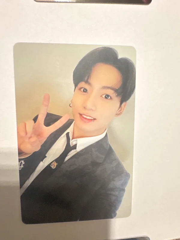 DICON PHOTOCARD 101 : CUSTOM BOOK / BEHIND BTS since 2018 (2018-2021 in USA)