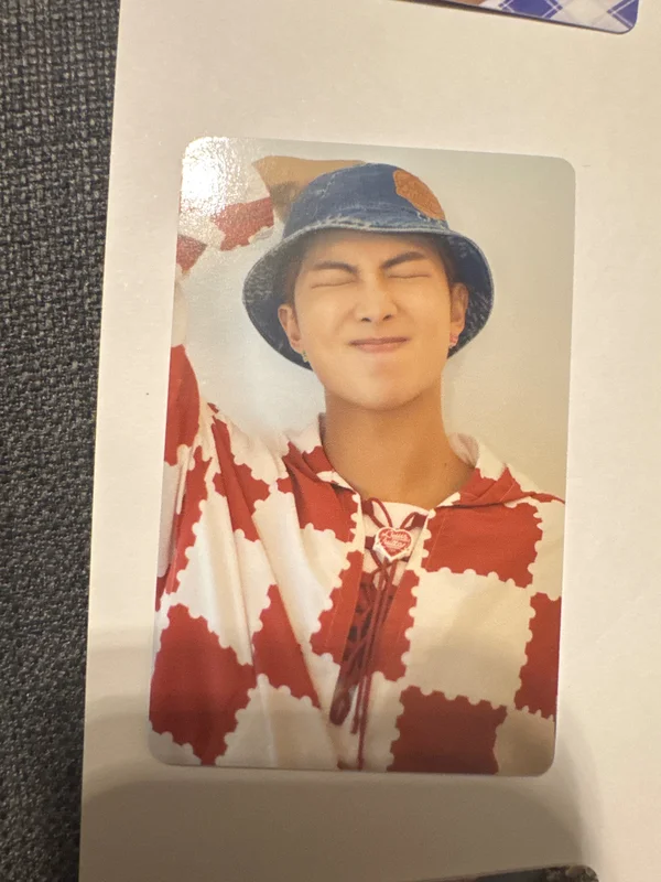 DICON PHOTOCARD 101 : CUSTOM BOOK / BEHIND BTS since 2018 (2018-2021 in USA)