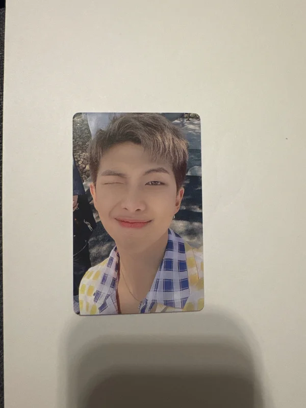 DICON PHOTOCARD 101 : CUSTOM BOOK / BEHIND BTS since 2018 (2018-2021 in USA)
