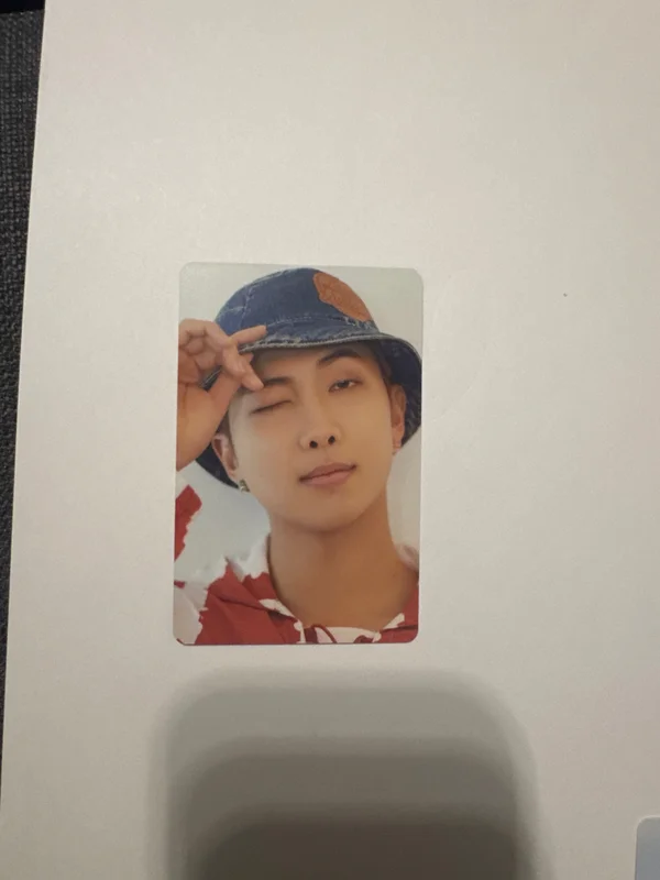 DICON PHOTOCARD 101 : CUSTOM BOOK / BEHIND BTS since 2018 (2018-2021 in USA)