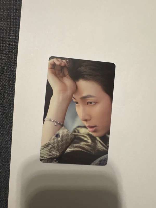 DICON PHOTOCARD 101 : CUSTOM BOOK / BEHIND BTS since 2018 (2018-2021 in USA)