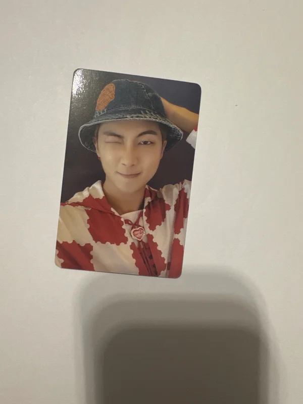 DICON PHOTOCARD 101 : CUSTOM BOOK / BEHIND BTS since 2018 (2018-2021 in USA)