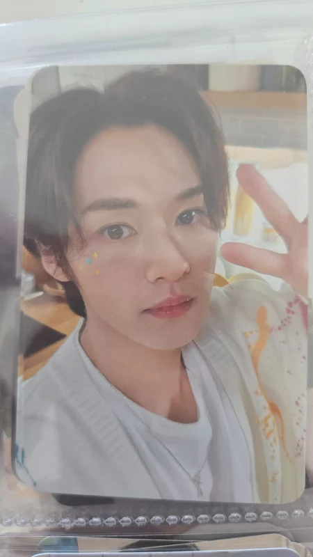 Nacific stray kids lee know