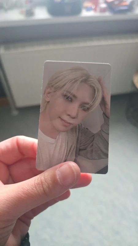 ATEEZ 7TH ANNIVERSARY OFFICIAL POP-UP '8ROOM' RANDOM PHOTOCARD PACK ver.A