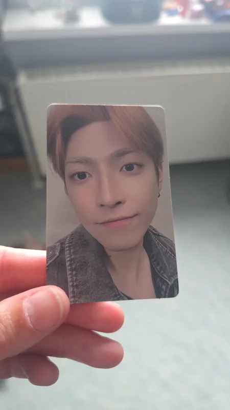 ATEEZ 7TH ANNIVERSARY OFFICIAL POP-UP '8ROOM' RANDOM PHOTOCARD PACK ver.B