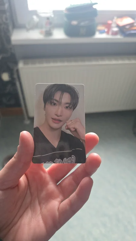 ATEEZ 7TH ANNIVERSARY OFFICIAL POP-UP '8ROOM' RANDOM PHOTOCARD PACK ver.A