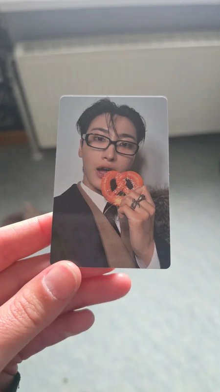 GOLDEN HOUR : Part.4 Europe Exclusive