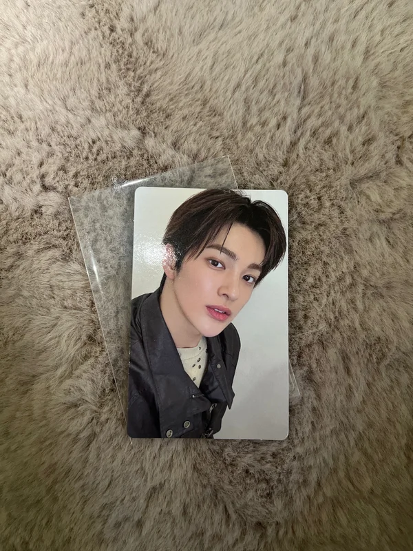 AAA 2025 LIVE WEVERSE