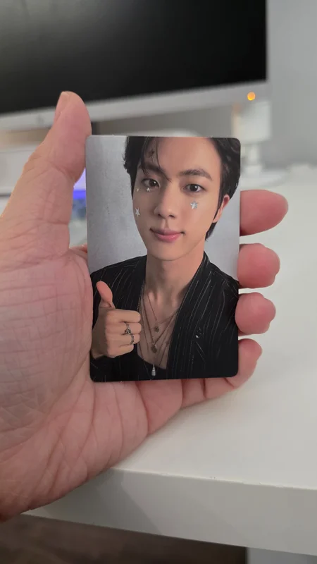 The Astronaut VERSION 01