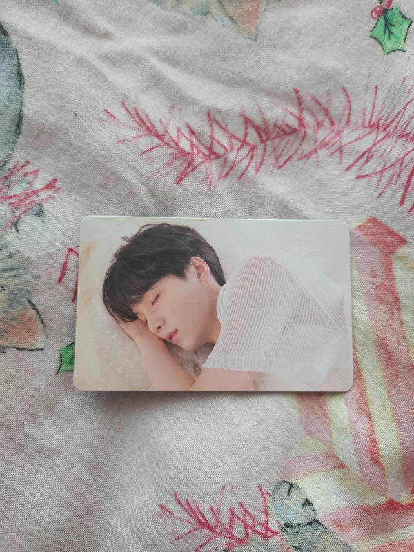 LOVE YOURSELF 'Tear'