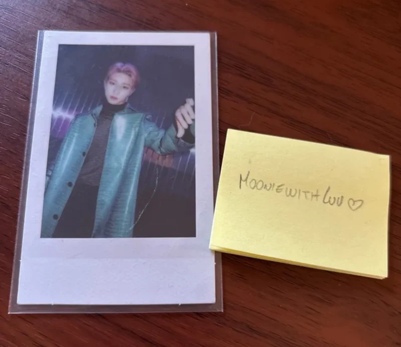 2022 SVT PHOTOBOOK THE NAME;17