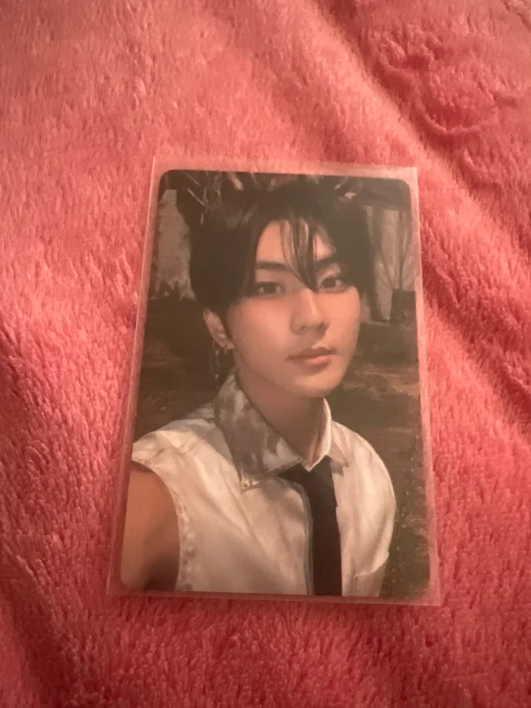 ROMANCE : UNTOLD YIZHIYU