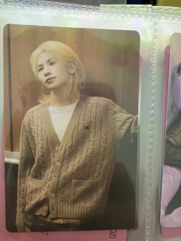 2024 SVT 8TH FAN MEETING SEVENTEEN in CARAT LAND Trading Card Set