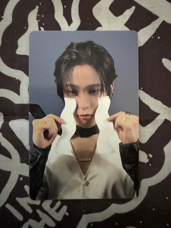 GOLDEN HOUR : Part.4 U.S.Exclusive