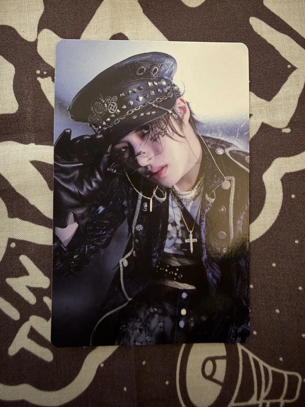 GOLDEN HOUR : Part.4 POCAALBUM VER. Z VER.