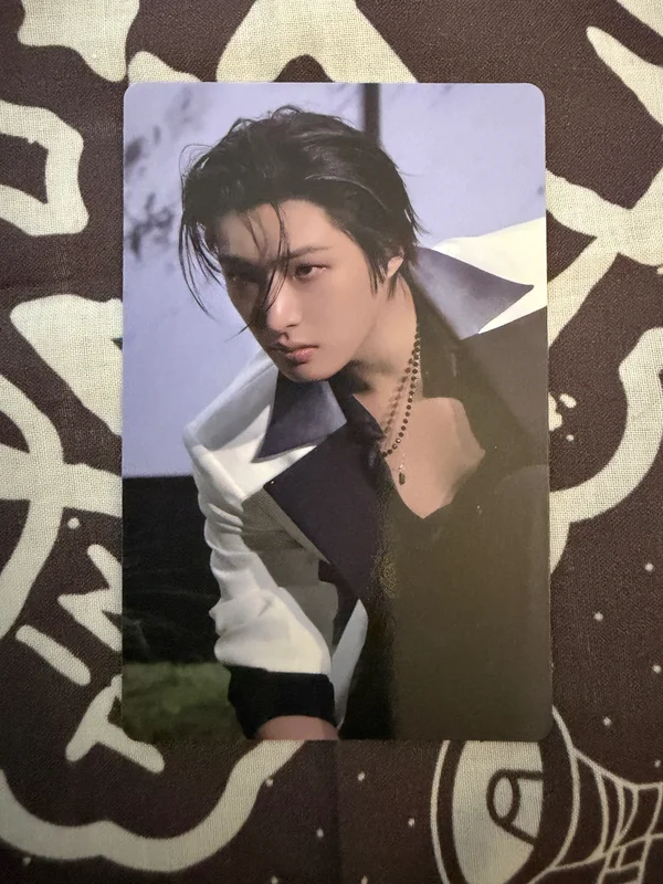 GOLDEN HOUR : Part.4 POCAALBUM VER. A VER.