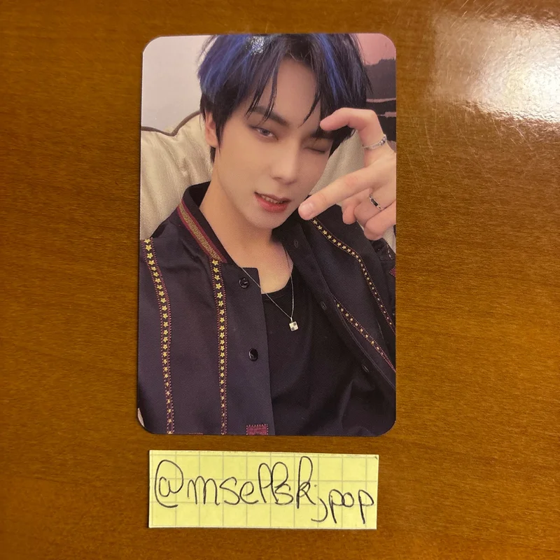 LOVE ME LIKE LOVE Ver.