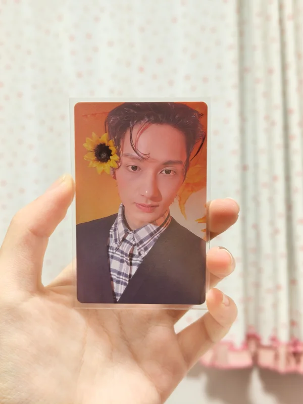 Seventeen JUN '17 IS RIGHT HERE HERE Ver.' Photocard | Sold by