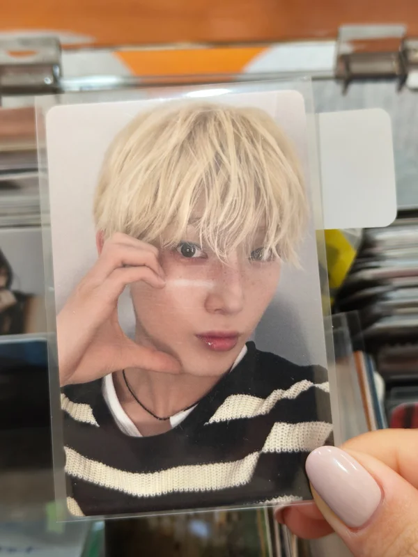 ROMANCE : UNTOLD -daydream- YIZHIYU