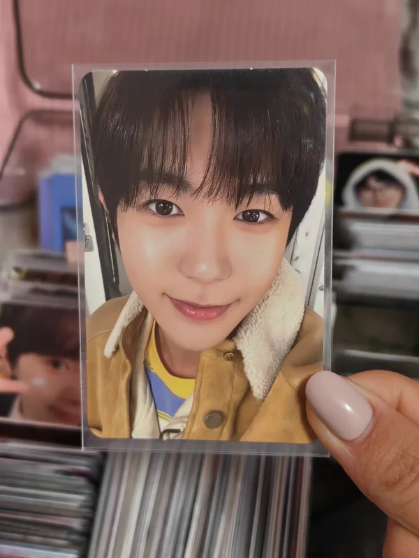 WISH STATION RANDOM TRADING CARD SET