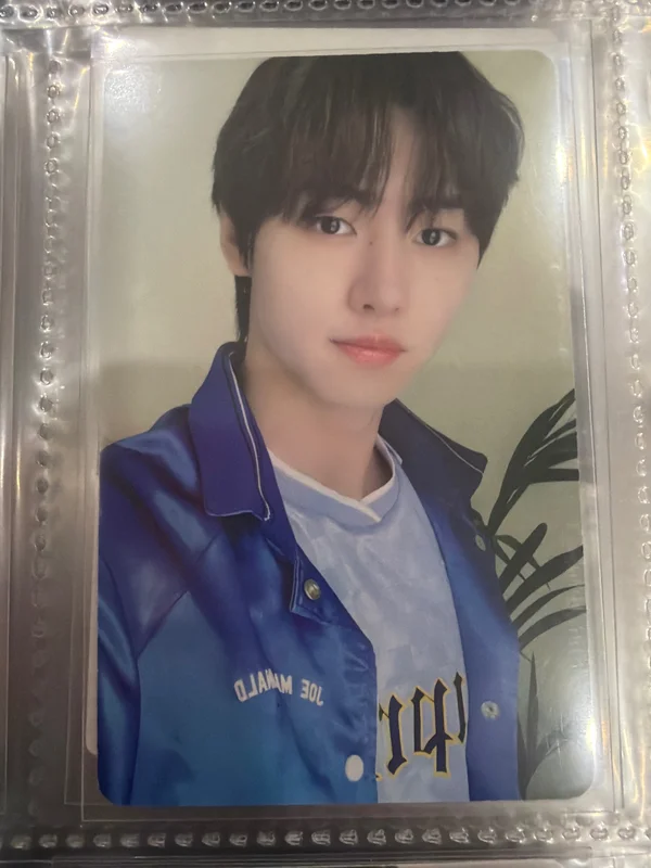 2023 SEASON'S GREETINGS