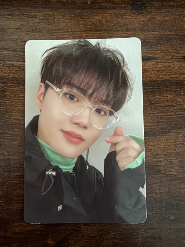 THE SECOND STEP : CHAPTER ONE PHOTOBOOK ver. GREEN ver.