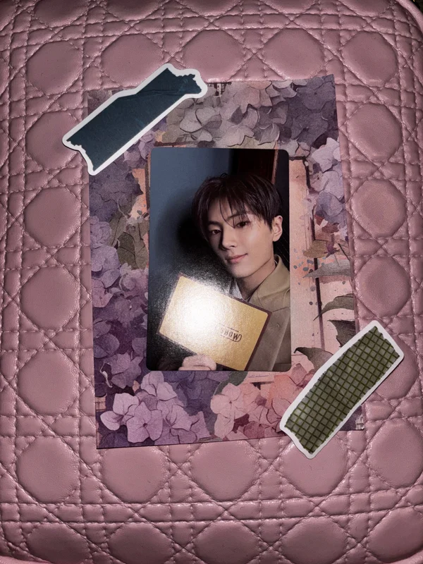 DESIRE : UNLEASH Weverse Albums ver.