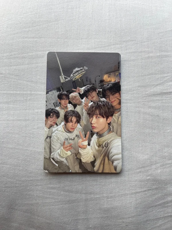 DESIRE : UNLEASH Weverse Albums ver.